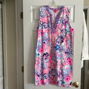 Lilly Pulitzer pink and blue sleeveless dress for summer with V neck front